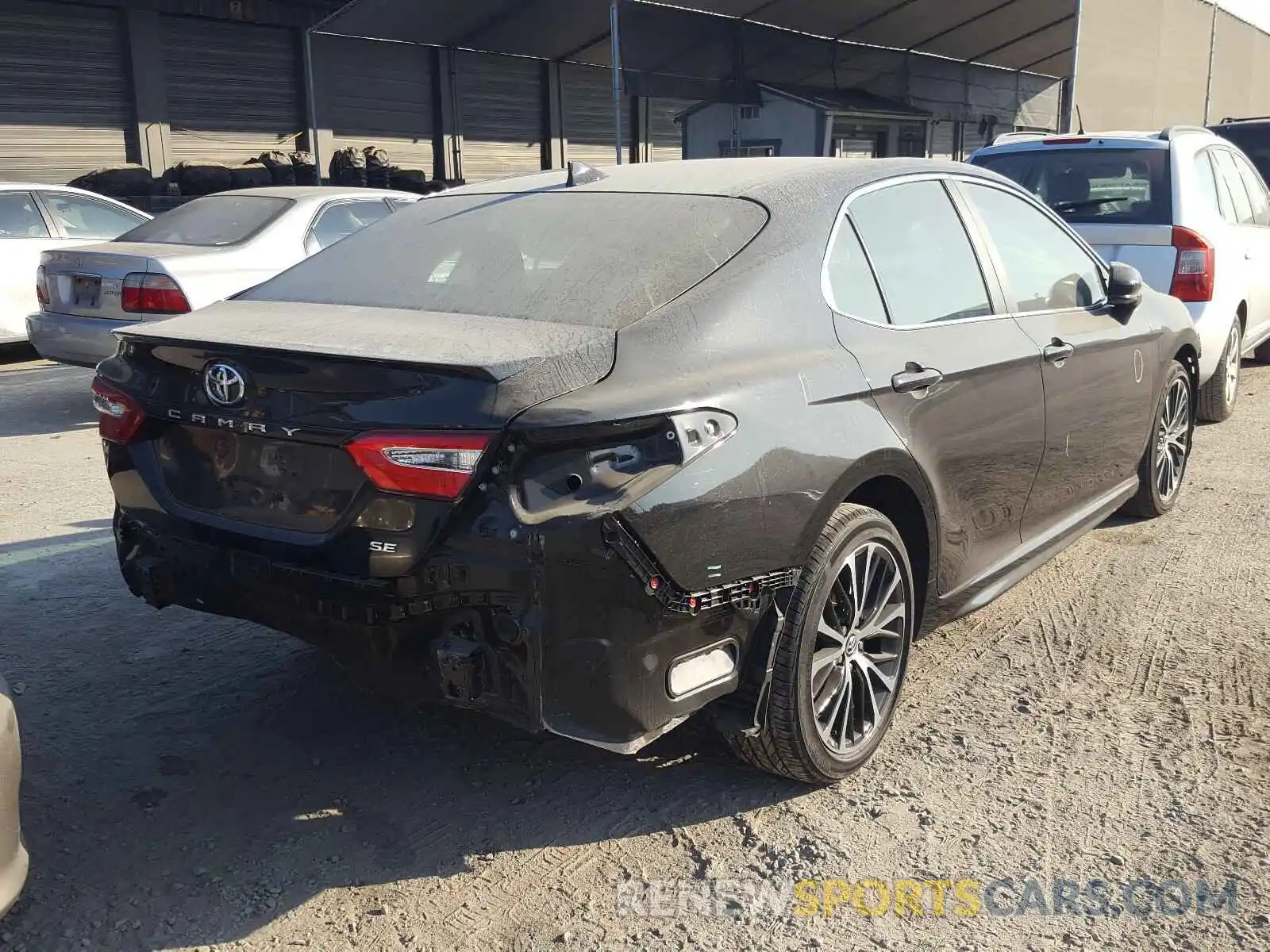 4 Фотография поврежденного автомобиля 4T1B11HK2KU272574 TOYOTA CAMRY 2019