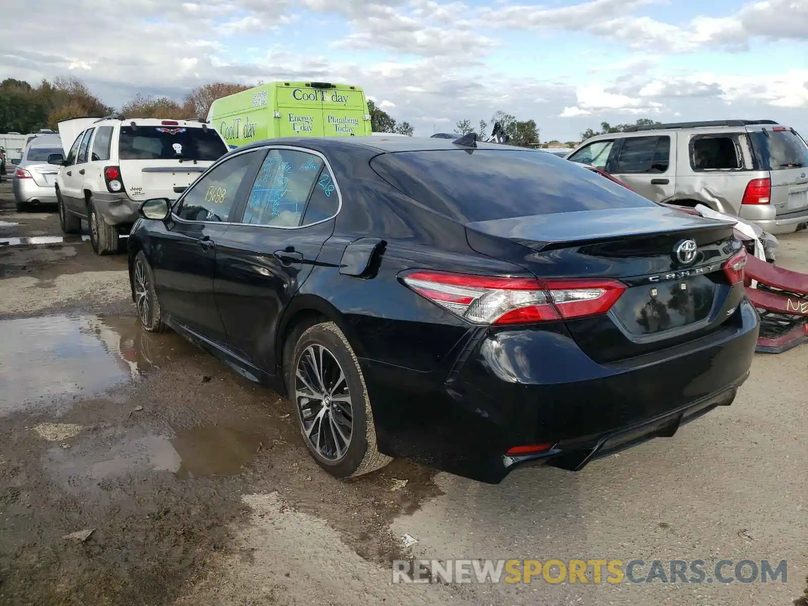 3 Photograph of a damaged car 4T1B11HK2KU273076 TOYOTA CAMRY 2019