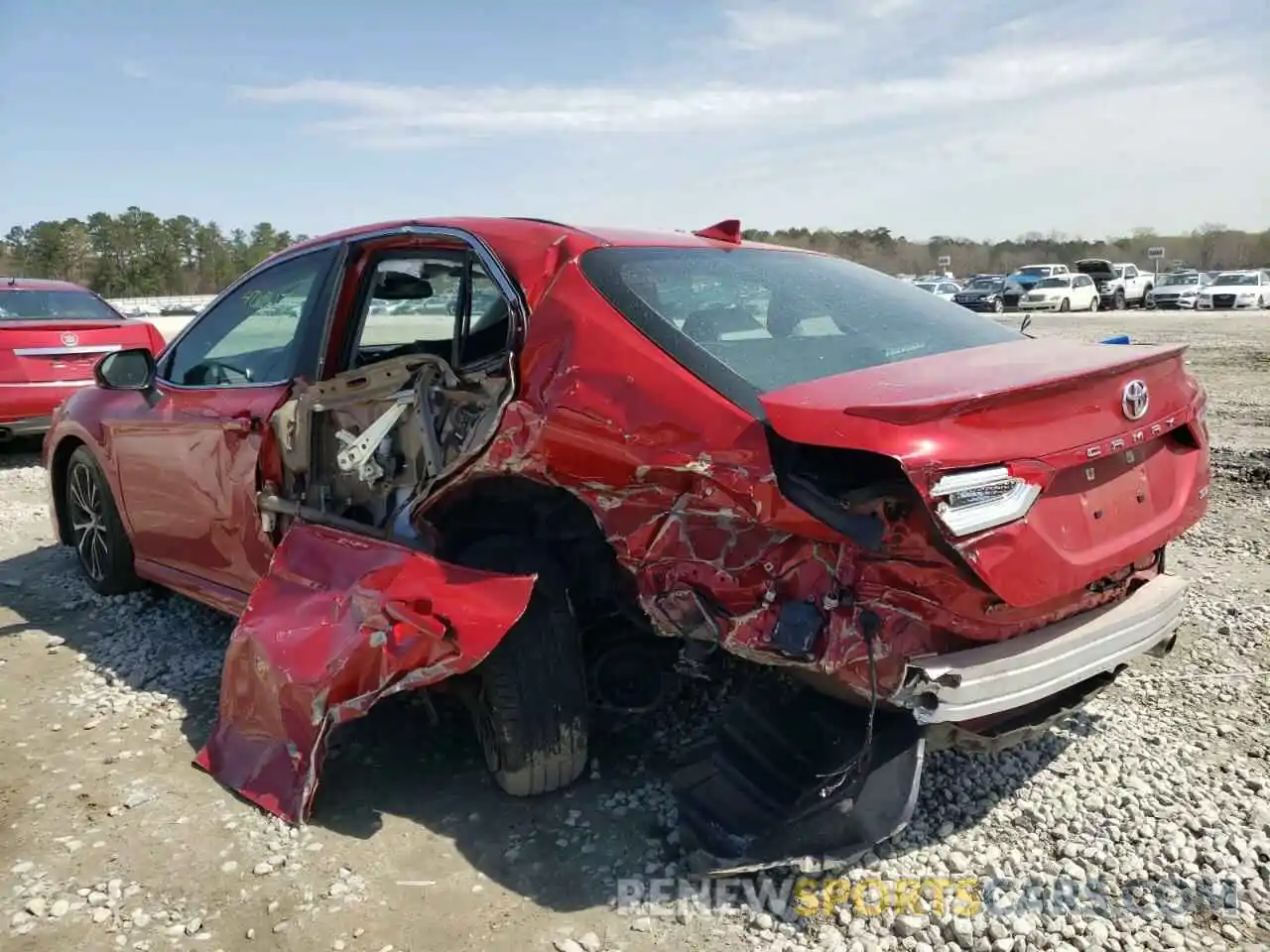 3 Photograph of a damaged car 4T1B11HK2KU273420 TOYOTA CAMRY 2019