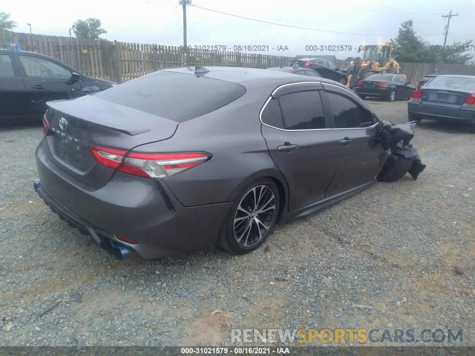 4 Photograph of a damaged car 4T1B11HK2KU273451 TOYOTA CAMRY 2019