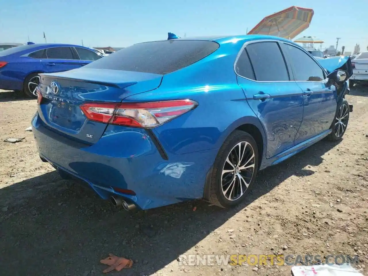 4 Photograph of a damaged car 4T1B11HK2KU276446 TOYOTA CAMRY 2019