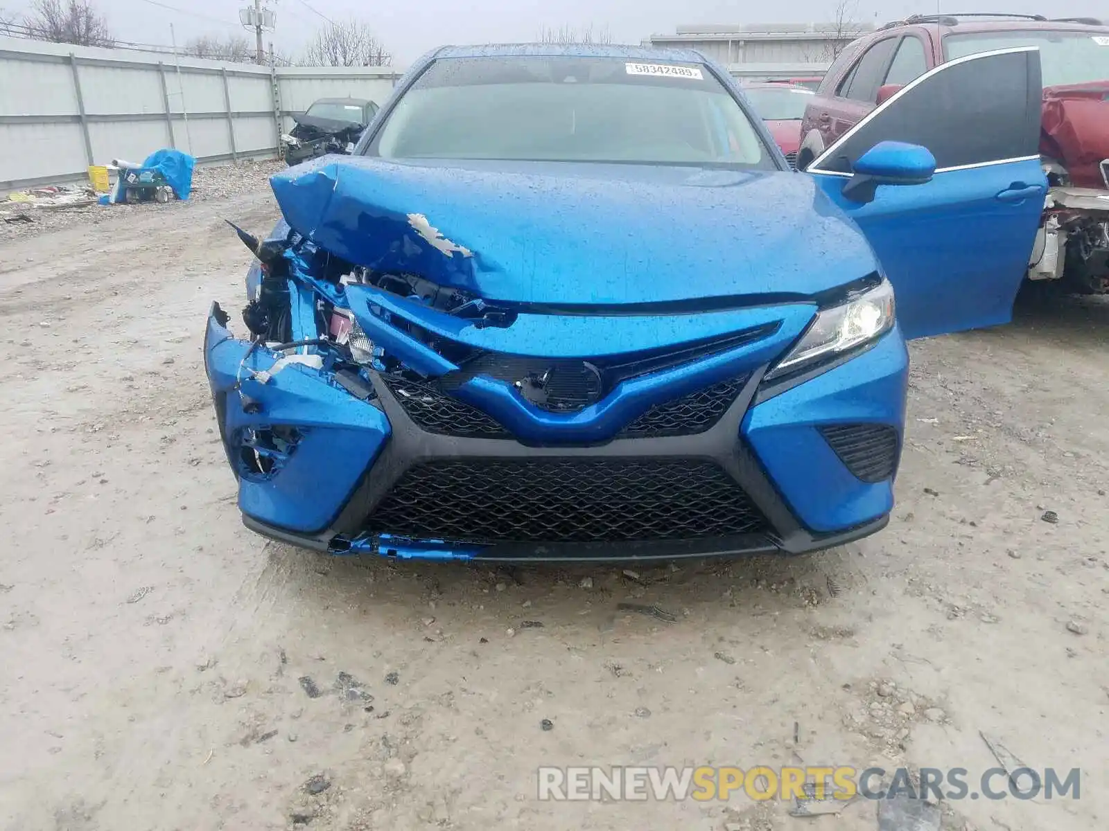 9 Photograph of a damaged car 4T1B11HK2KU276690 TOYOTA CAMRY 2019