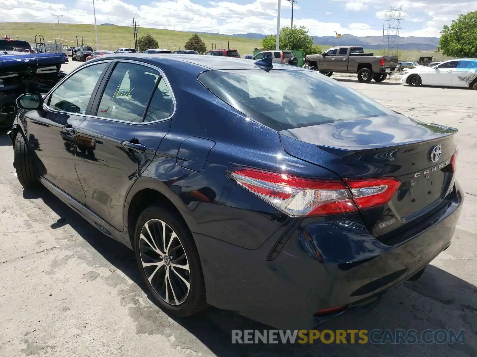 3 Photograph of a damaged car 4T1B11HK2KU279296 TOYOTA CAMRY 2019