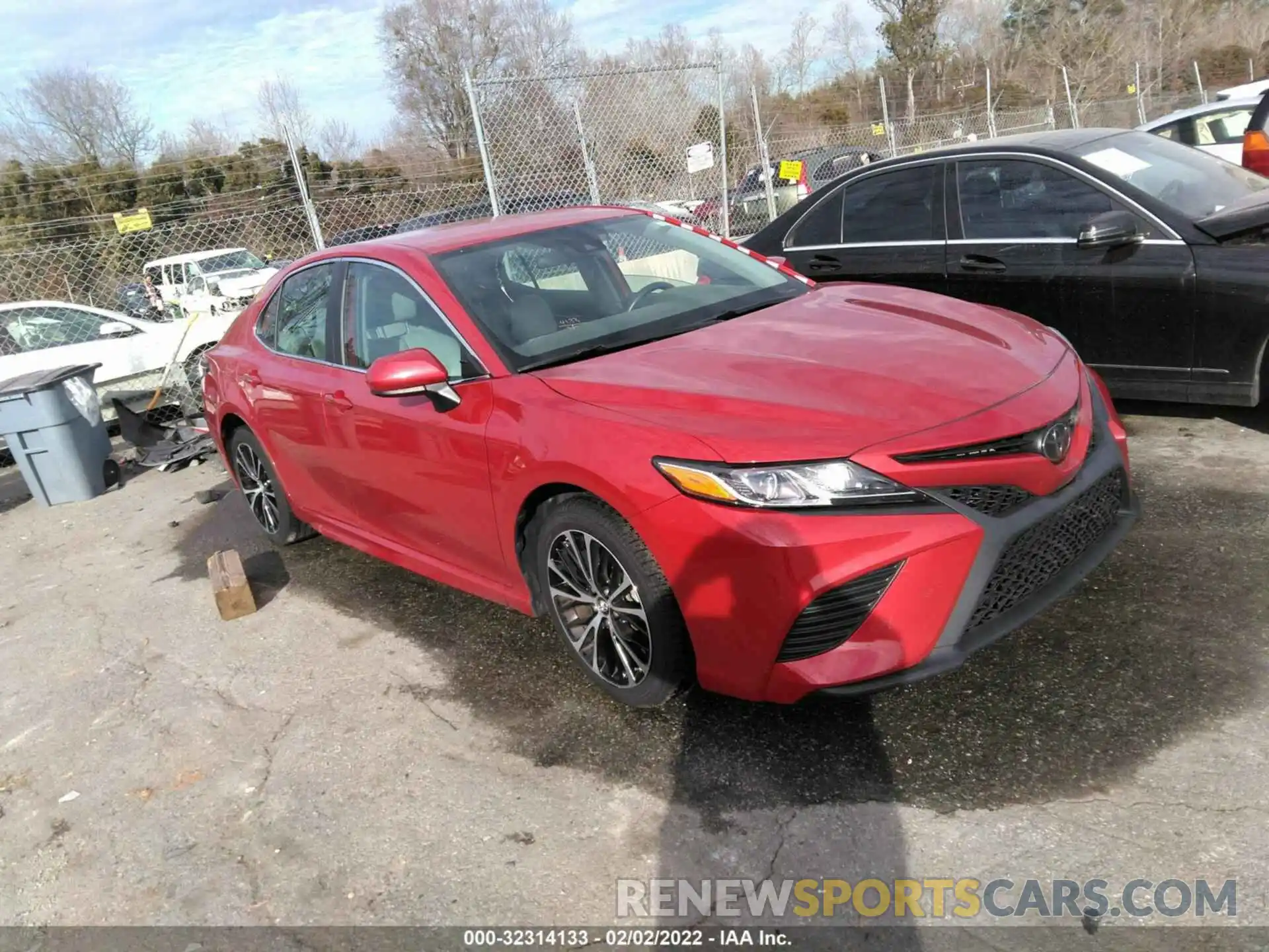 1 Photograph of a damaged car 4T1B11HK2KU280562 TOYOTA CAMRY 2019