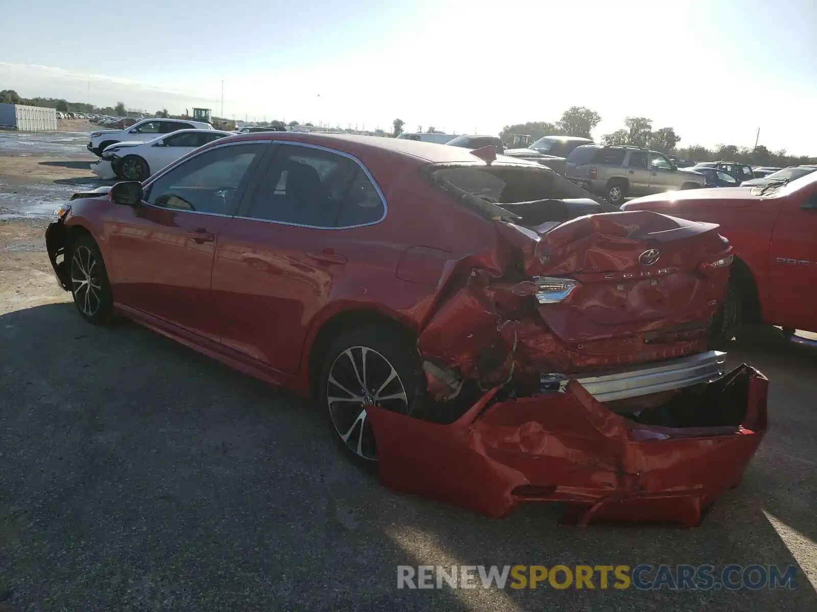 3 Photograph of a damaged car 4T1B11HK2KU280769 TOYOTA CAMRY 2019