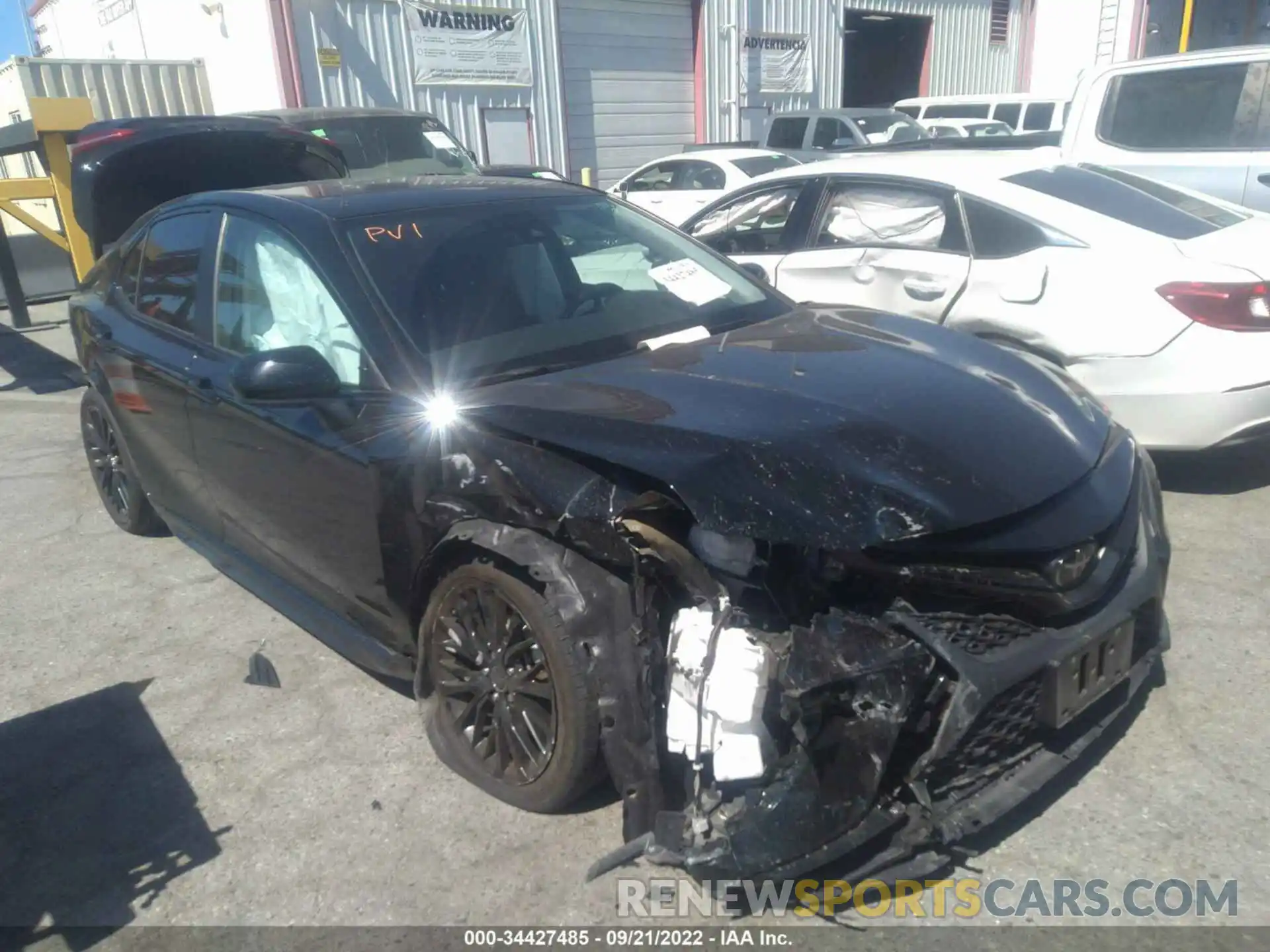 1 Photograph of a damaged car 4T1B11HK2KU281050 TOYOTA CAMRY 2019