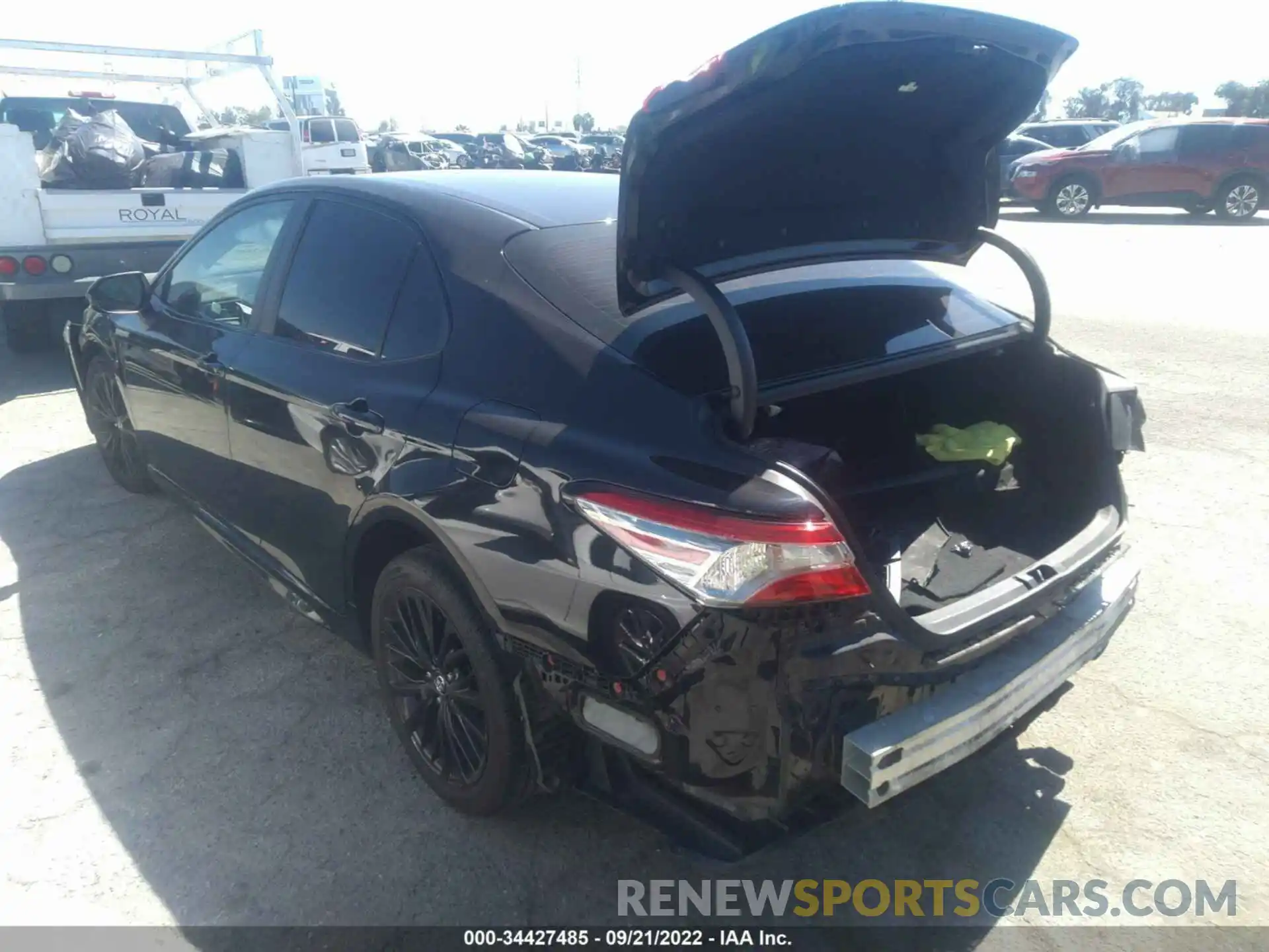 3 Photograph of a damaged car 4T1B11HK2KU281050 TOYOTA CAMRY 2019