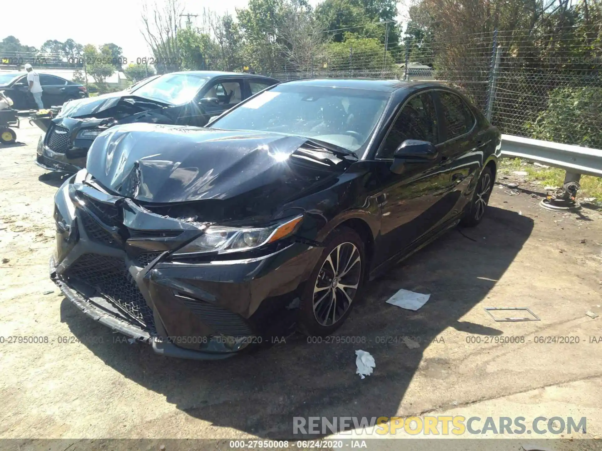 2 Photograph of a damaged car 4T1B11HK2KU281193 TOYOTA CAMRY 2019