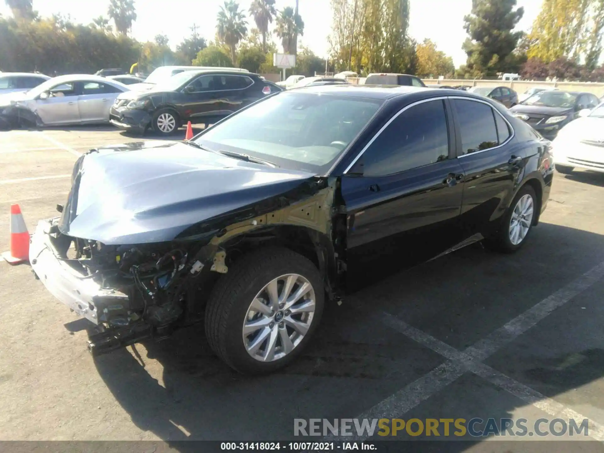 2 Photograph of a damaged car 4T1B11HK2KU281761 TOYOTA CAMRY 2019