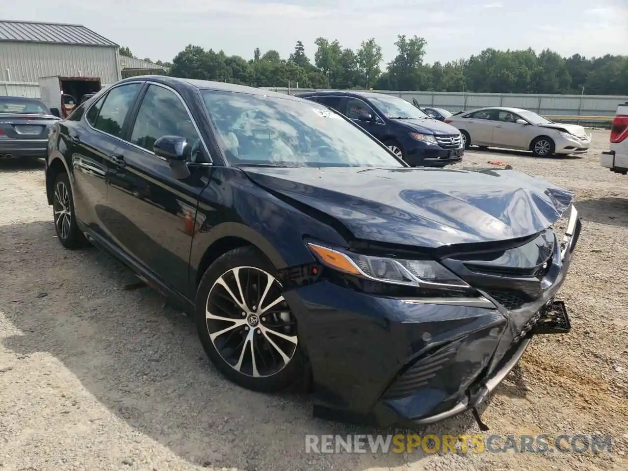 1 Photograph of a damaged car 4T1B11HK2KU287690 TOYOTA CAMRY 2019