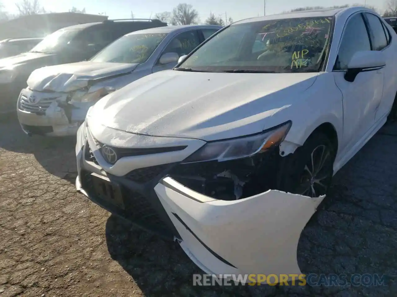 9 Photograph of a damaged car 4T1B11HK2KU287933 TOYOTA CAMRY 2019