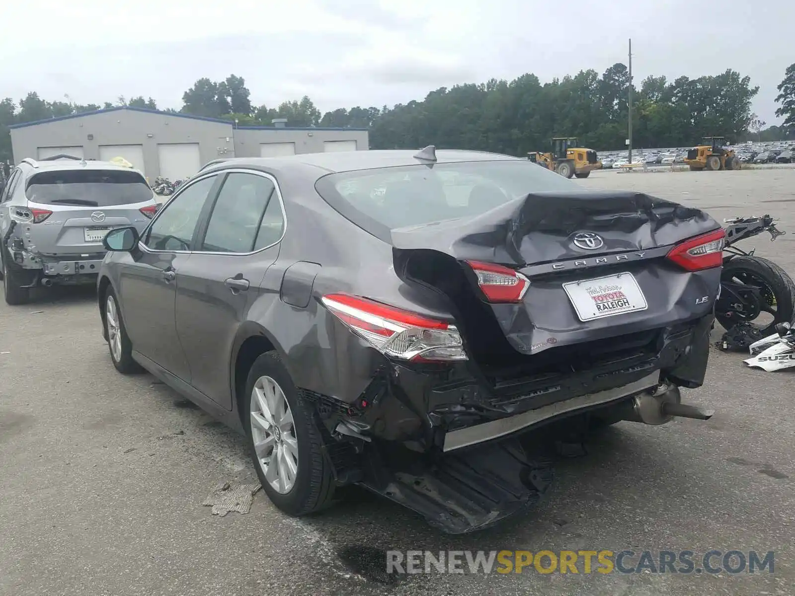 3 Photograph of a damaged car 4T1B11HK2KU288399 TOYOTA CAMRY 2019