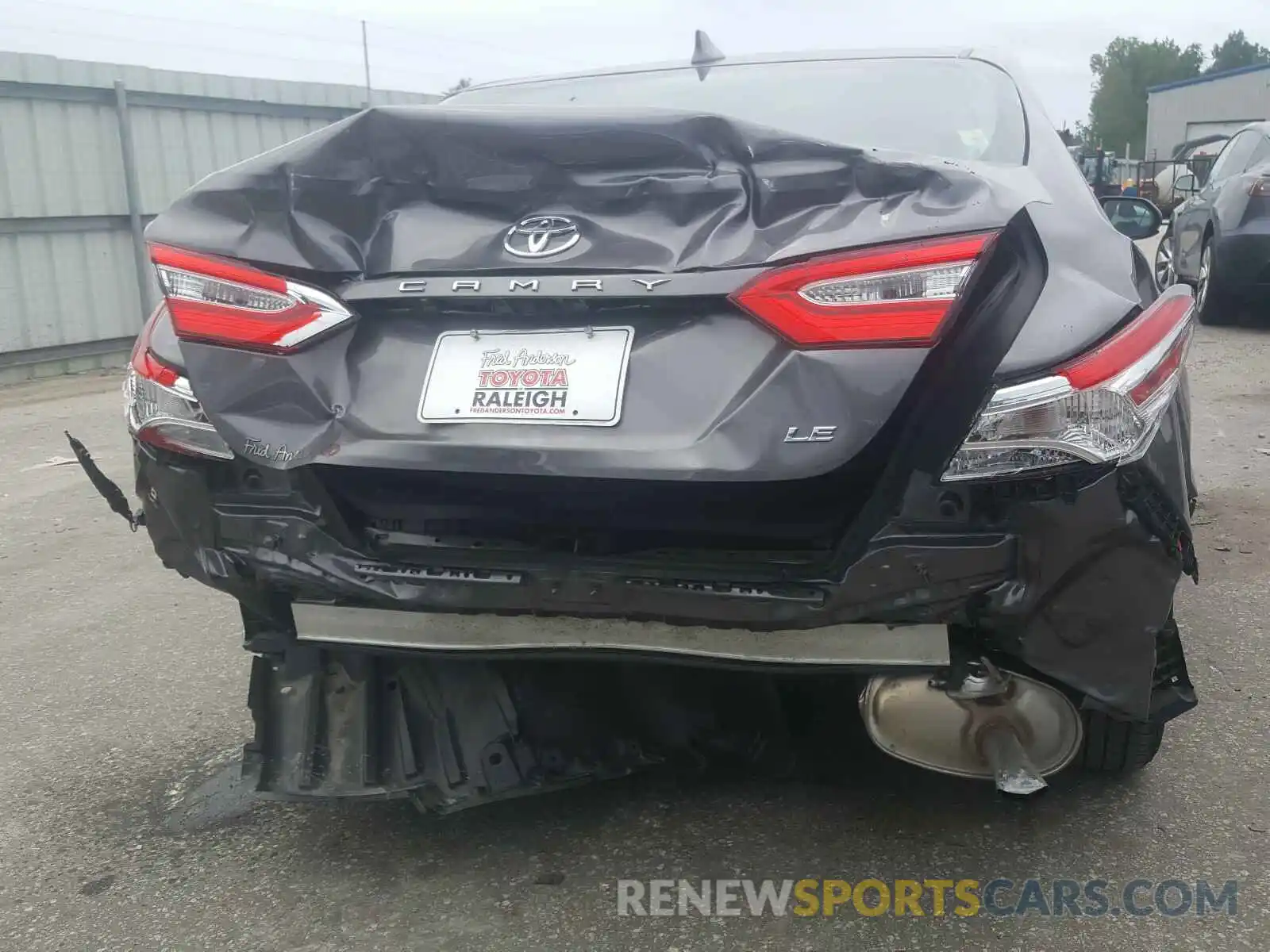 9 Photograph of a damaged car 4T1B11HK2KU288399 TOYOTA CAMRY 2019