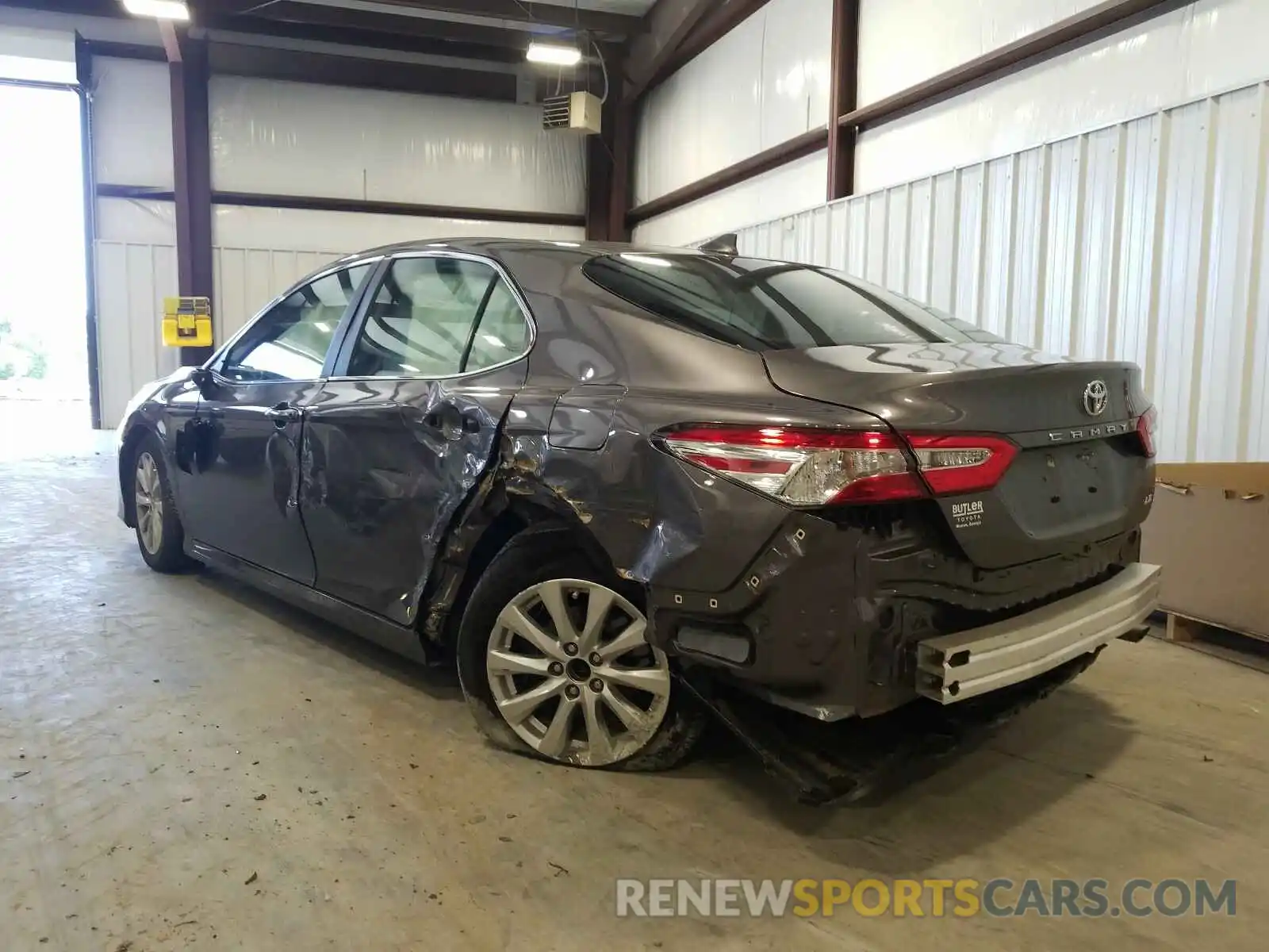 3 Photograph of a damaged car 4T1B11HK2KU288712 TOYOTA CAMRY 2019