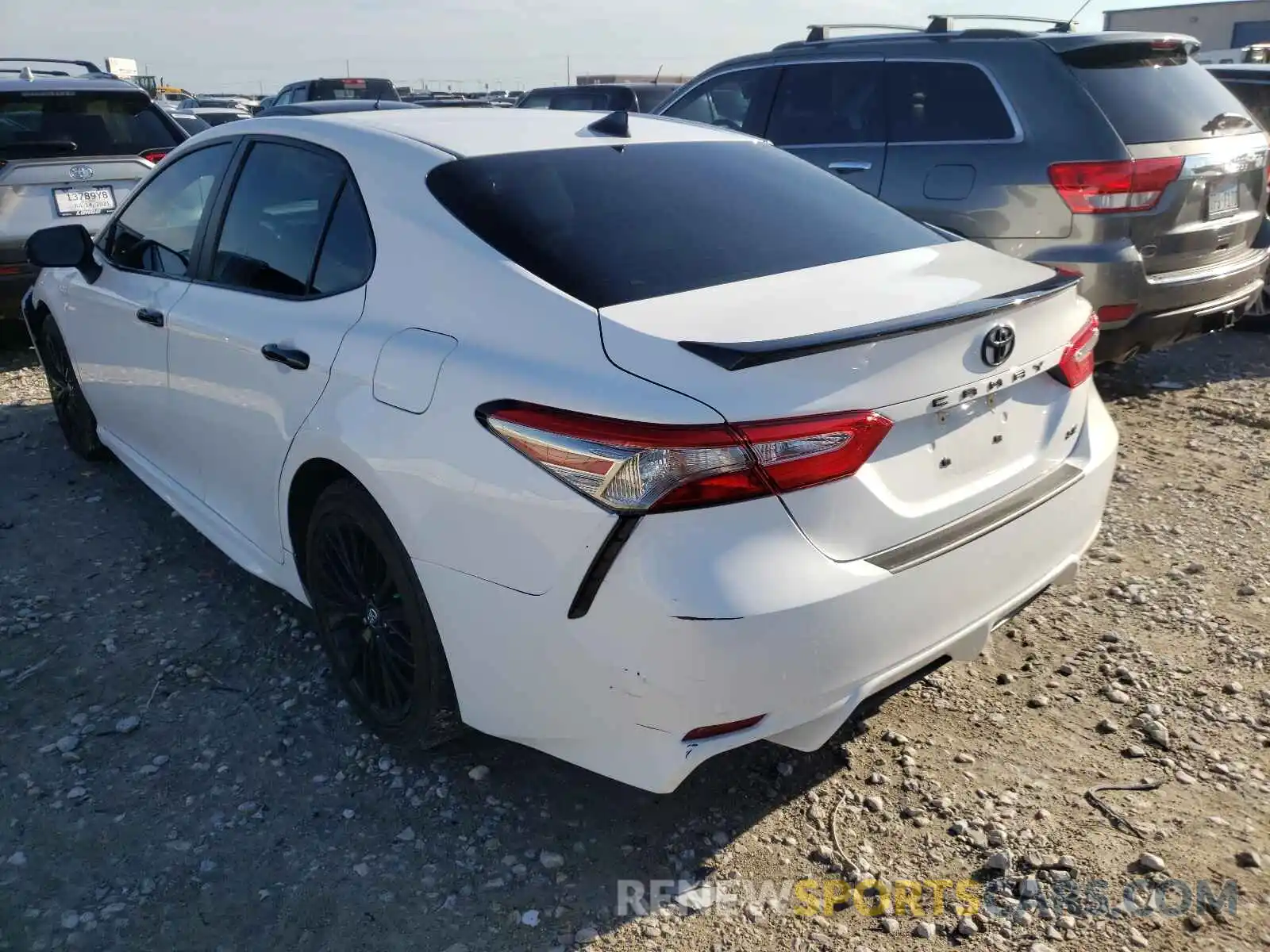 3 Photograph of a damaged car 4T1B11HK2KU289309 TOYOTA CAMRY 2019