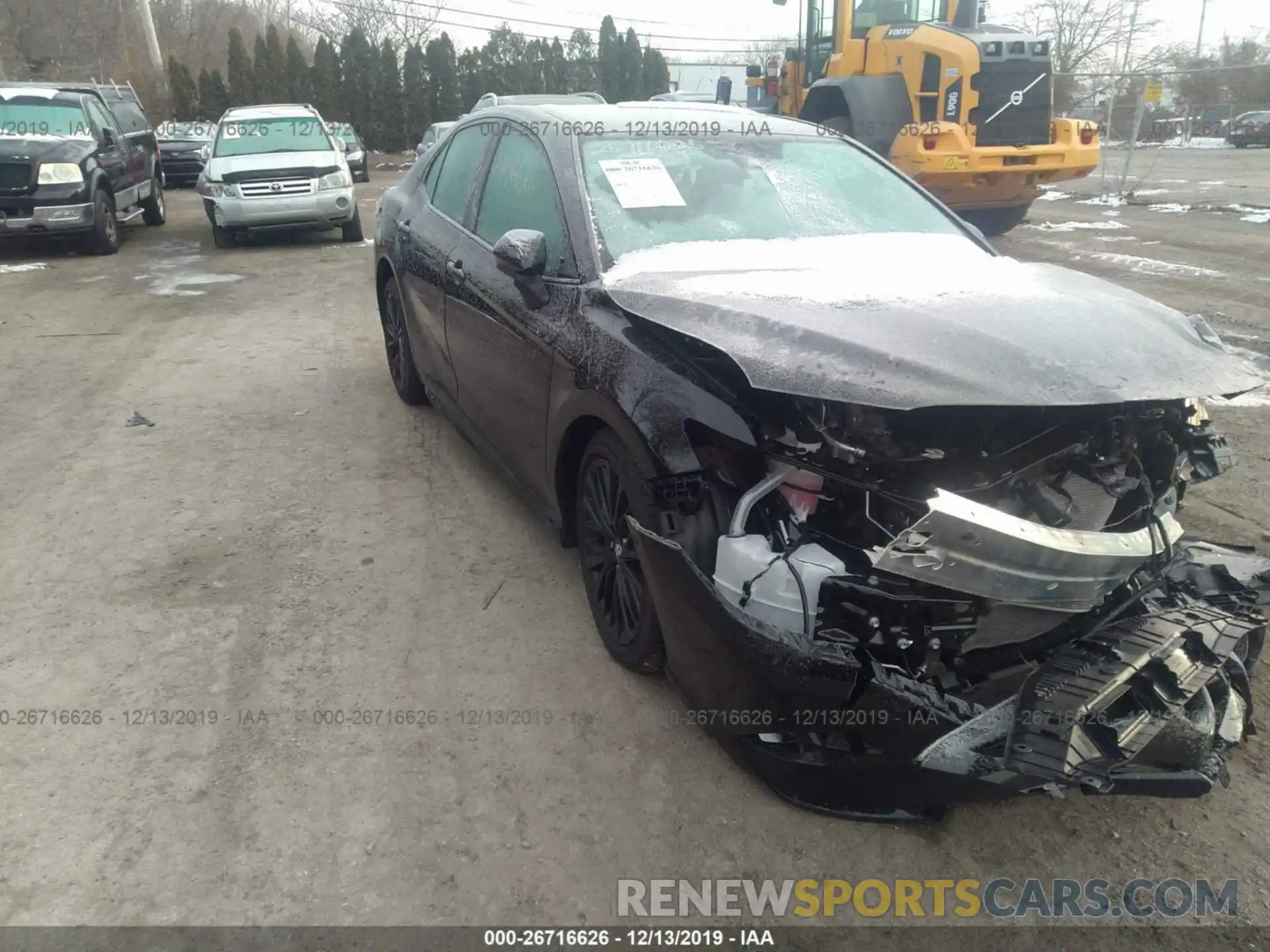 1 Photograph of a damaged car 4T1B11HK2KU290010 TOYOTA CAMRY 2019