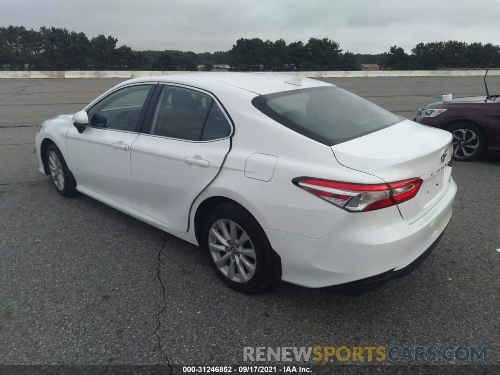 3 Photograph of a damaged car 4T1B11HK2KU290671 TOYOTA CAMRY 2019