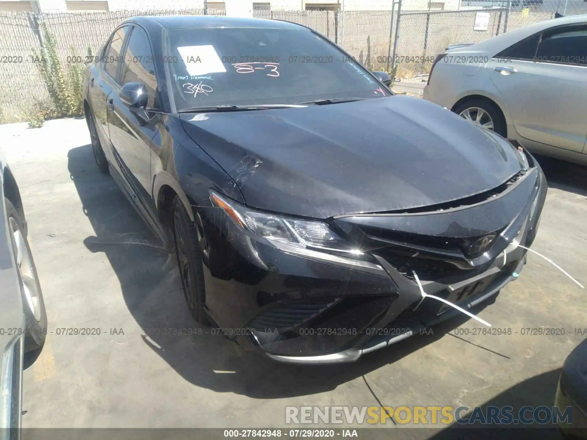 1 Photograph of a damaged car 4T1B11HK2KU291027 TOYOTA CAMRY 2019