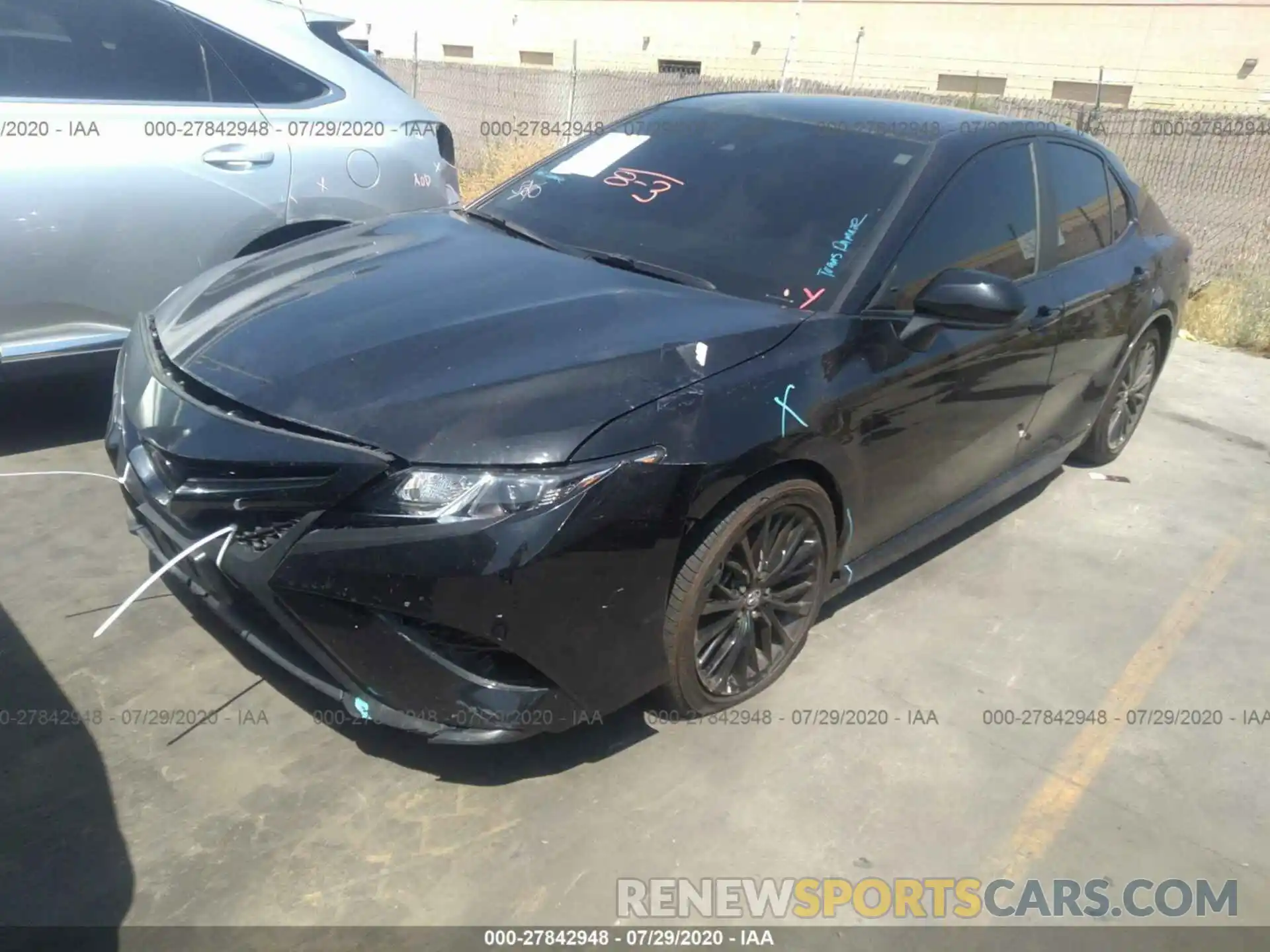 2 Photograph of a damaged car 4T1B11HK2KU291027 TOYOTA CAMRY 2019