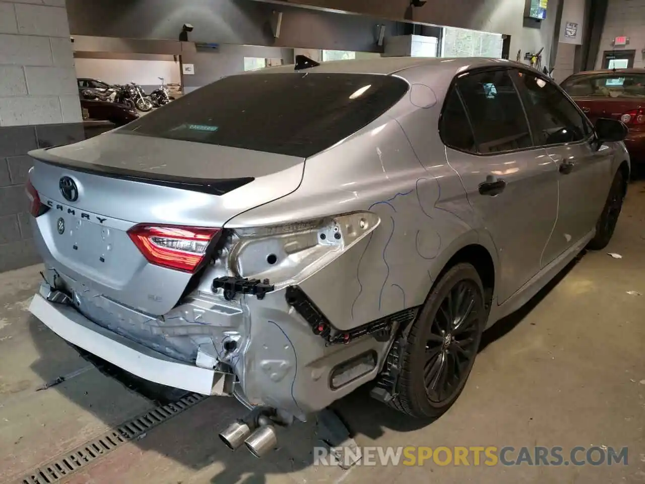 4 Photograph of a damaged car 4T1B11HK2KU292002 TOYOTA CAMRY 2019