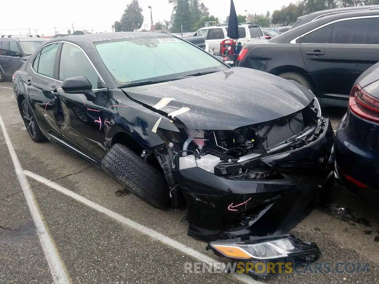 1 Photograph of a damaged car 4T1B11HK2KU293991 TOYOTA CAMRY 2019