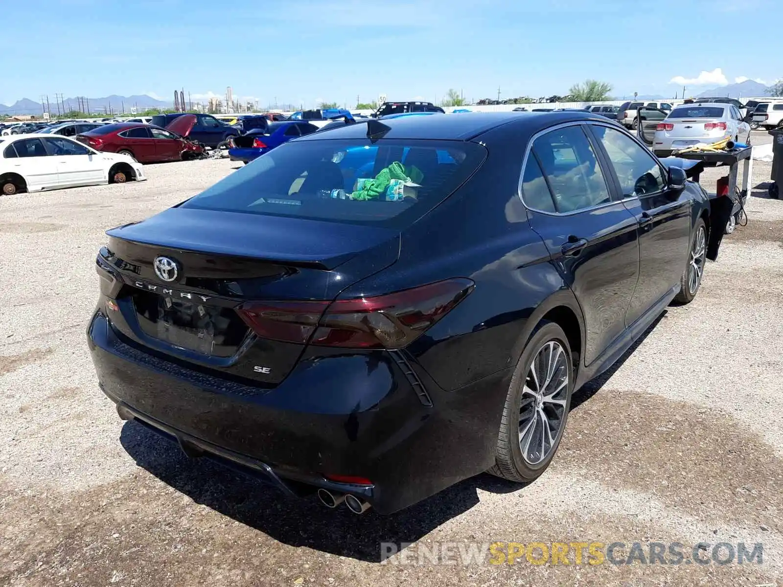 4 Фотография поврежденного автомобиля 4T1B11HK2KU298429 TOYOTA CAMRY 2019