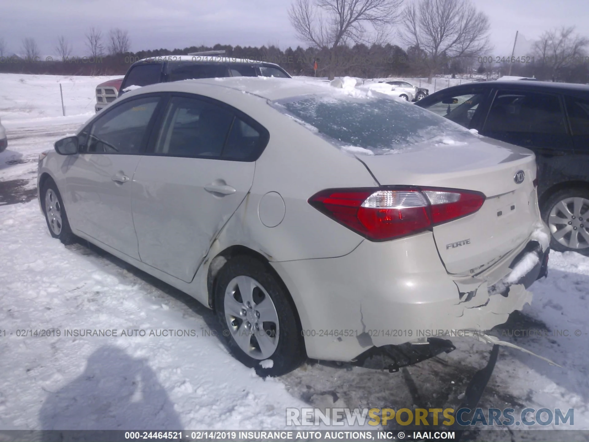 3 Photograph of a damaged car 4T1B11HK2KU680802 TOYOTA CAMRY 2019