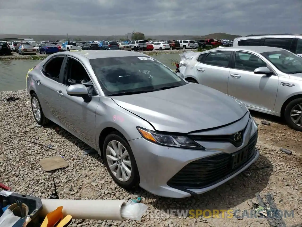 1 Photograph of a damaged car 4T1B11HK2KU681545 TOYOTA CAMRY 2019