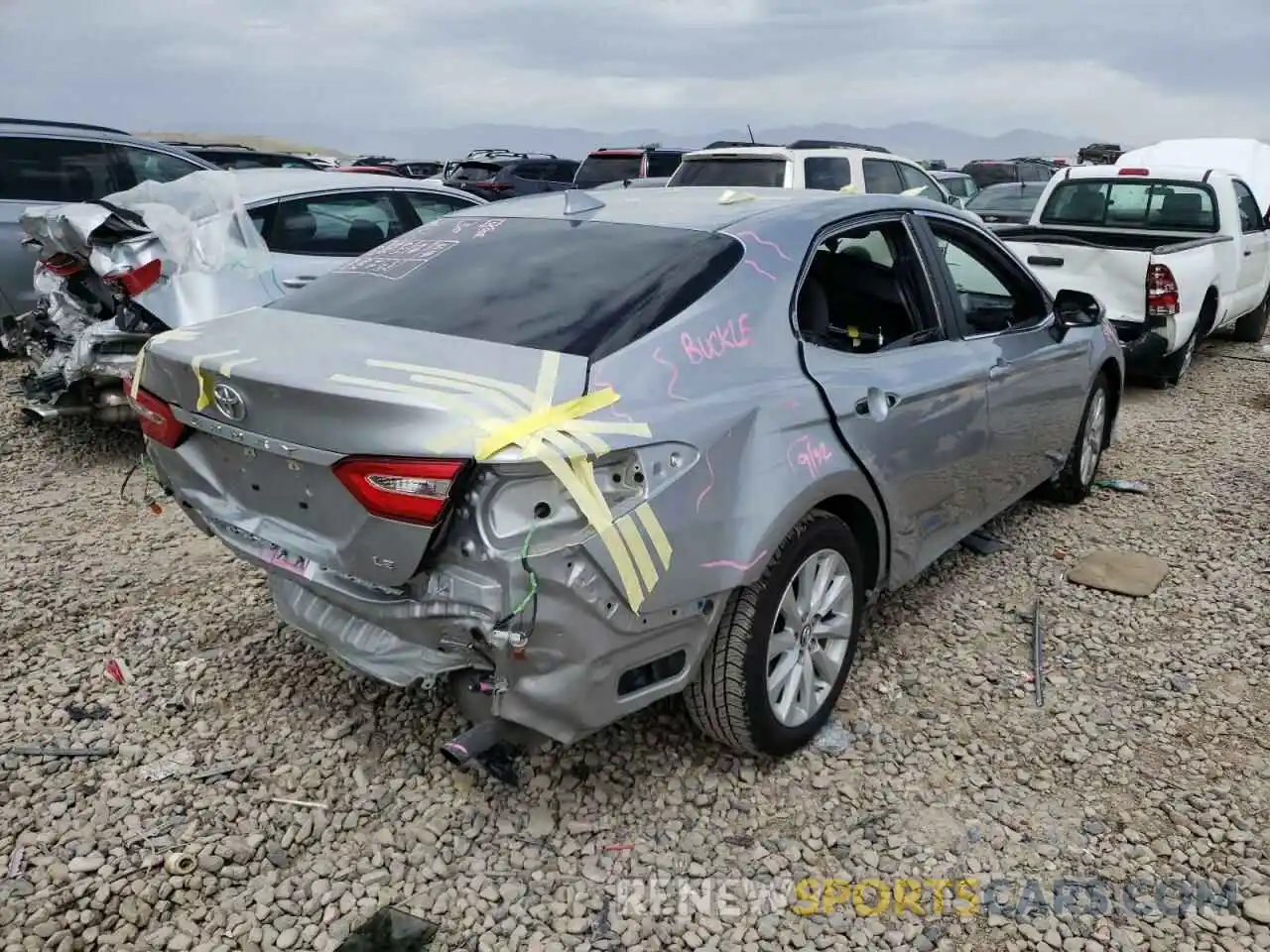 4 Photograph of a damaged car 4T1B11HK2KU681545 TOYOTA CAMRY 2019