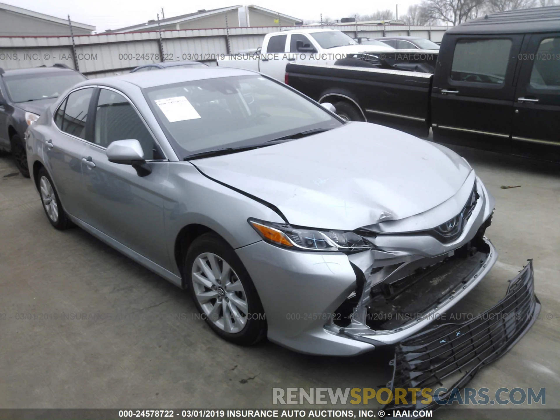 1 Photograph of a damaged car 4T1B11HK2KU682940 TOYOTA CAMRY 2019