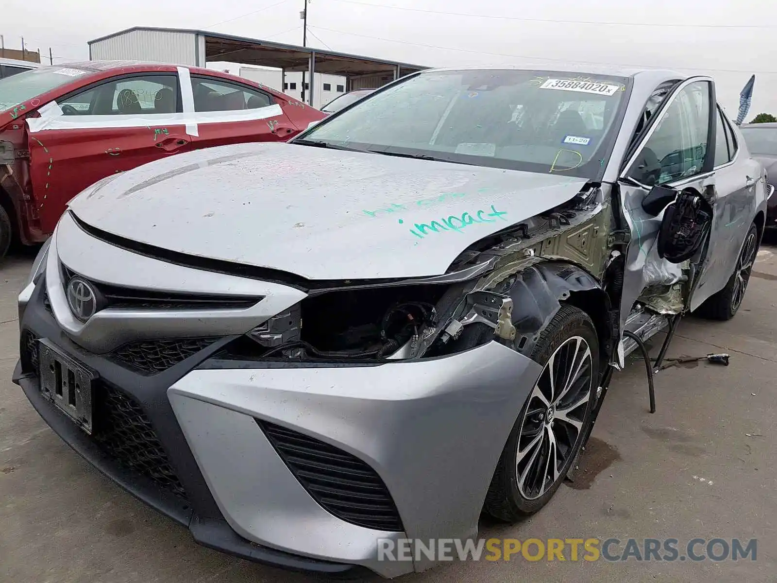 2 Photograph of a damaged car 4T1B11HK2KU683098 TOYOTA CAMRY 2019