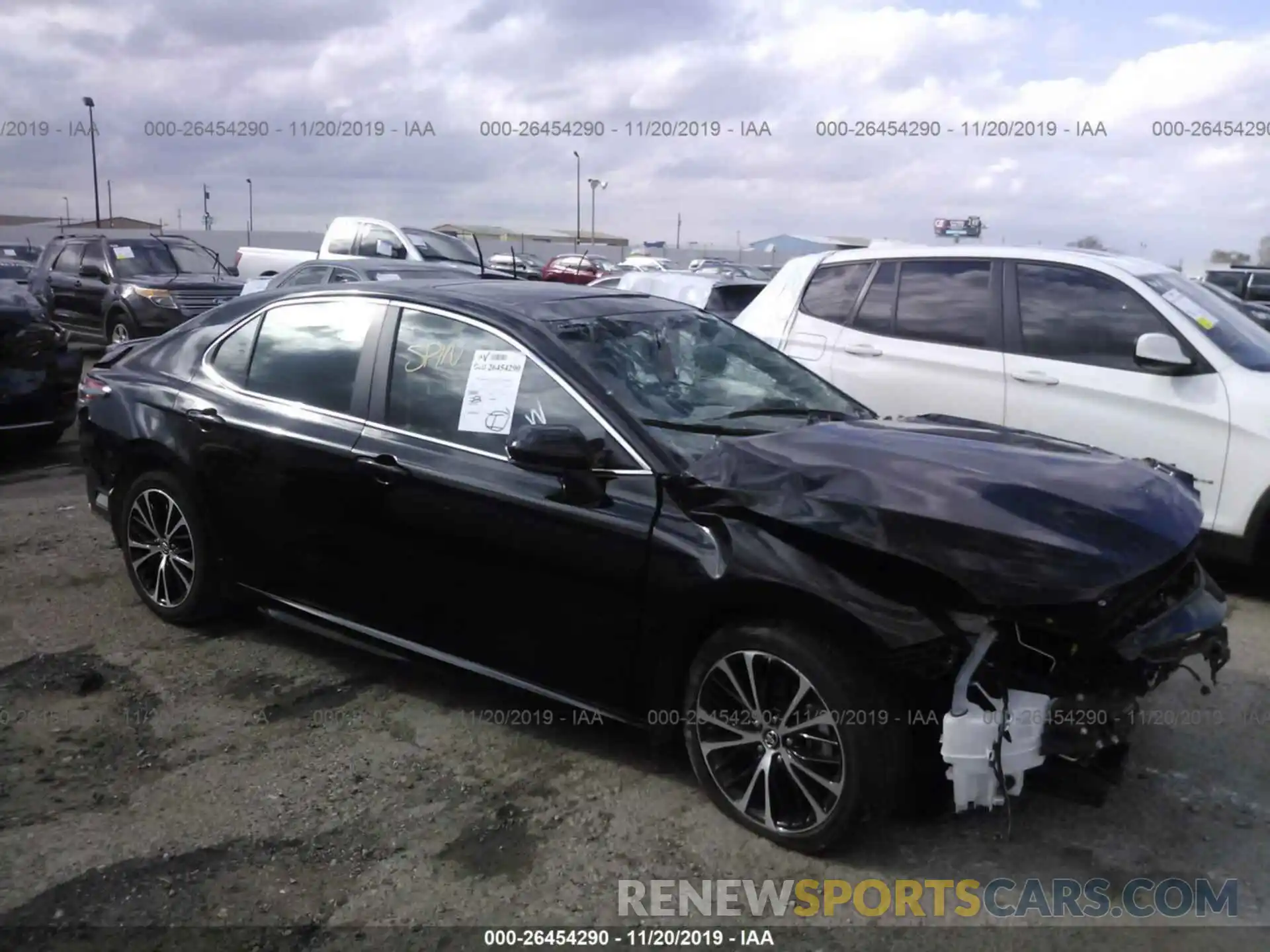 1 Photograph of a damaged car 4T1B11HK2KU683361 TOYOTA CAMRY 2019