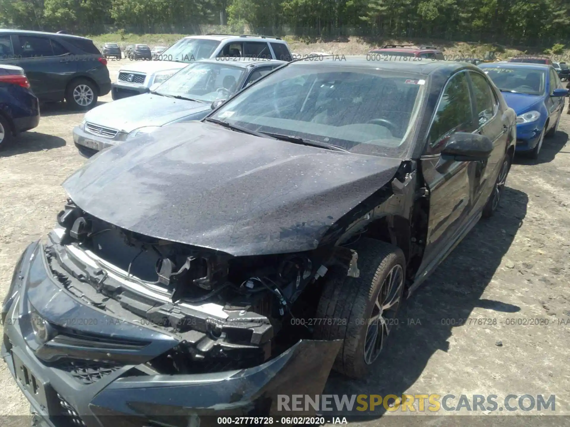 2 Photograph of a damaged car 4T1B11HK2KU685904 TOYOTA CAMRY 2019