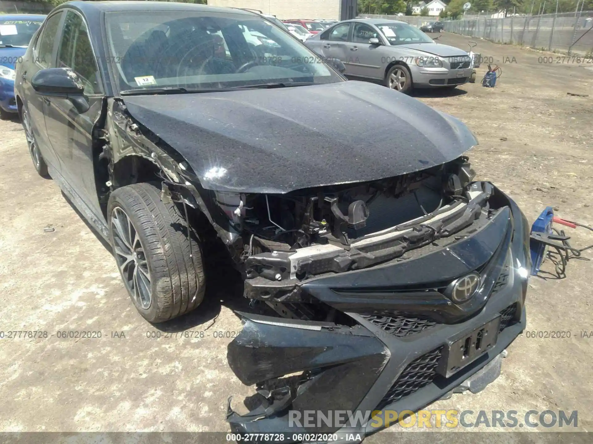 6 Photograph of a damaged car 4T1B11HK2KU685904 TOYOTA CAMRY 2019