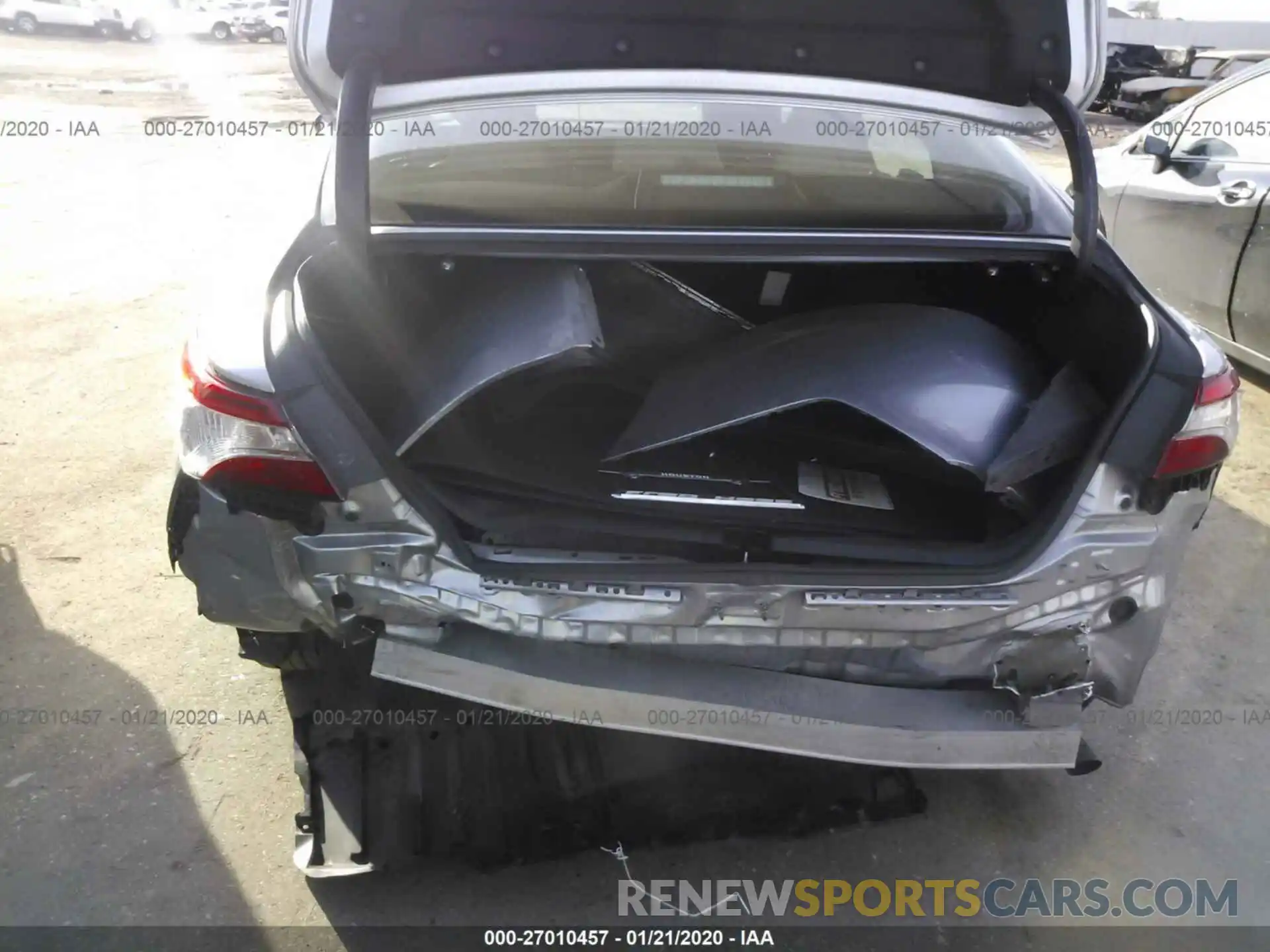 6 Photograph of a damaged car 4T1B11HK2KU686972 TOYOTA CAMRY 2019