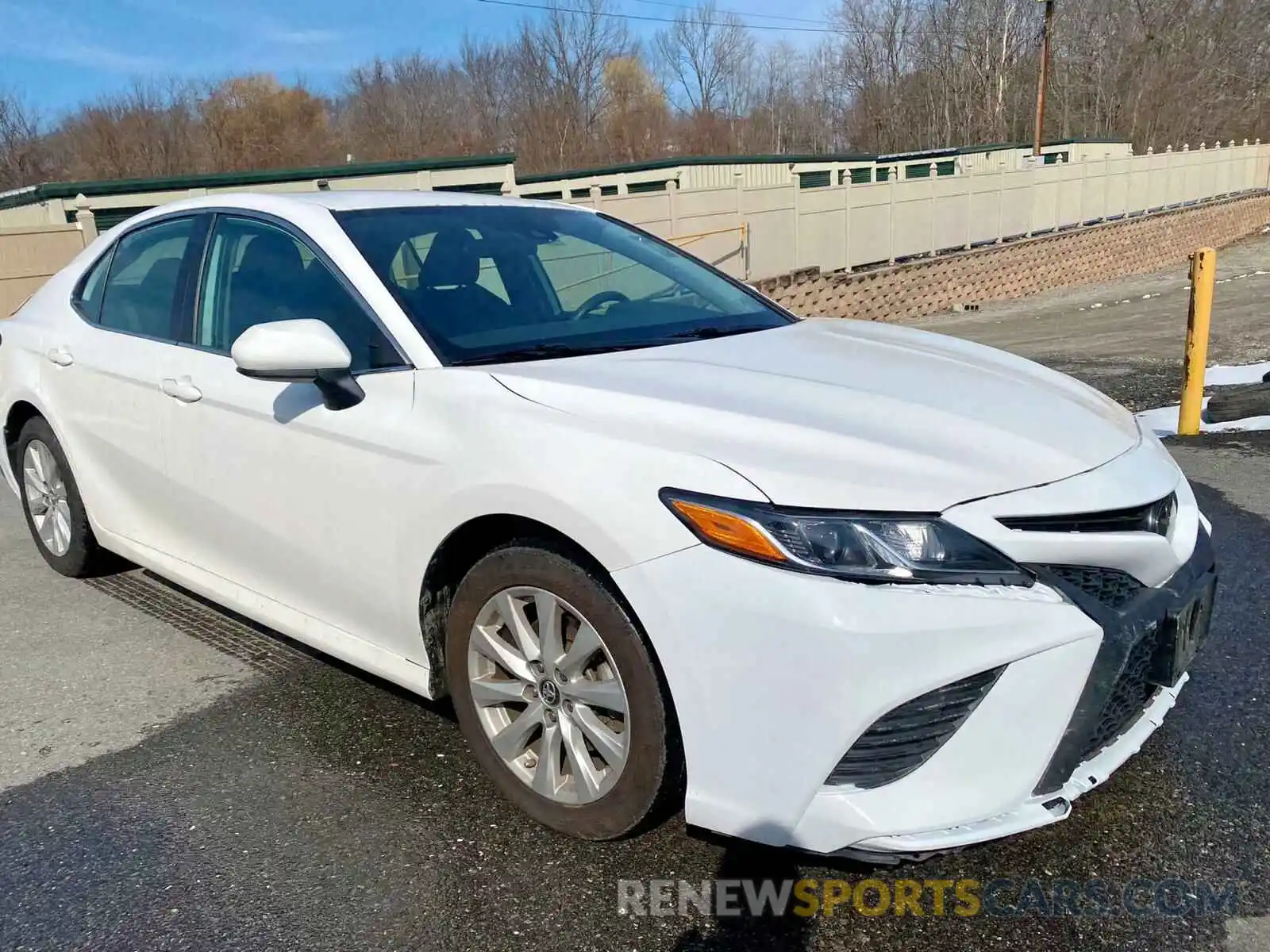 1 Photograph of a damaged car 4T1B11HK2KU687149 TOYOTA CAMRY 2019