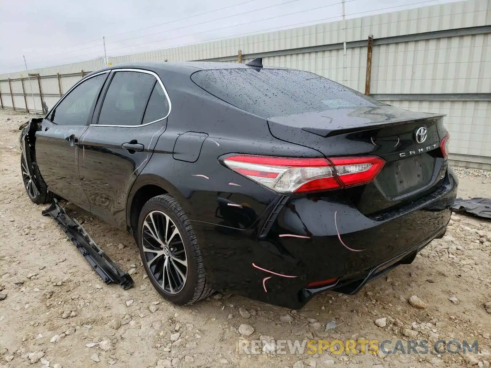 3 Фотография поврежденного автомобиля 4T1B11HK2KU687717 TOYOTA CAMRY 2019