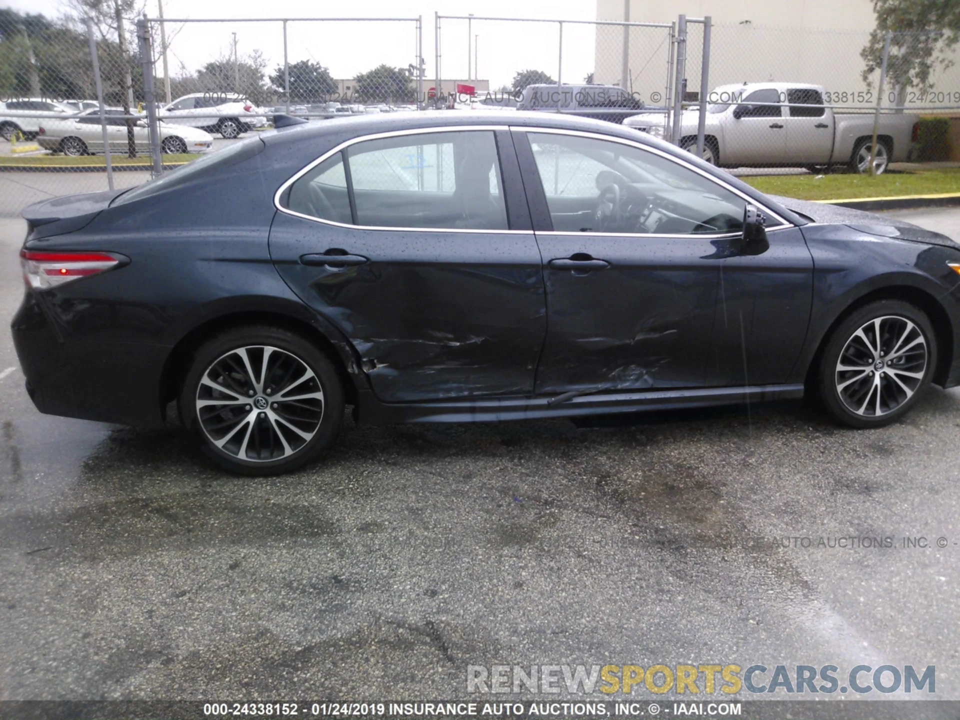 6 Photograph of a damaged car 4T1B11HK2KU687877 TOYOTA CAMRY 2019