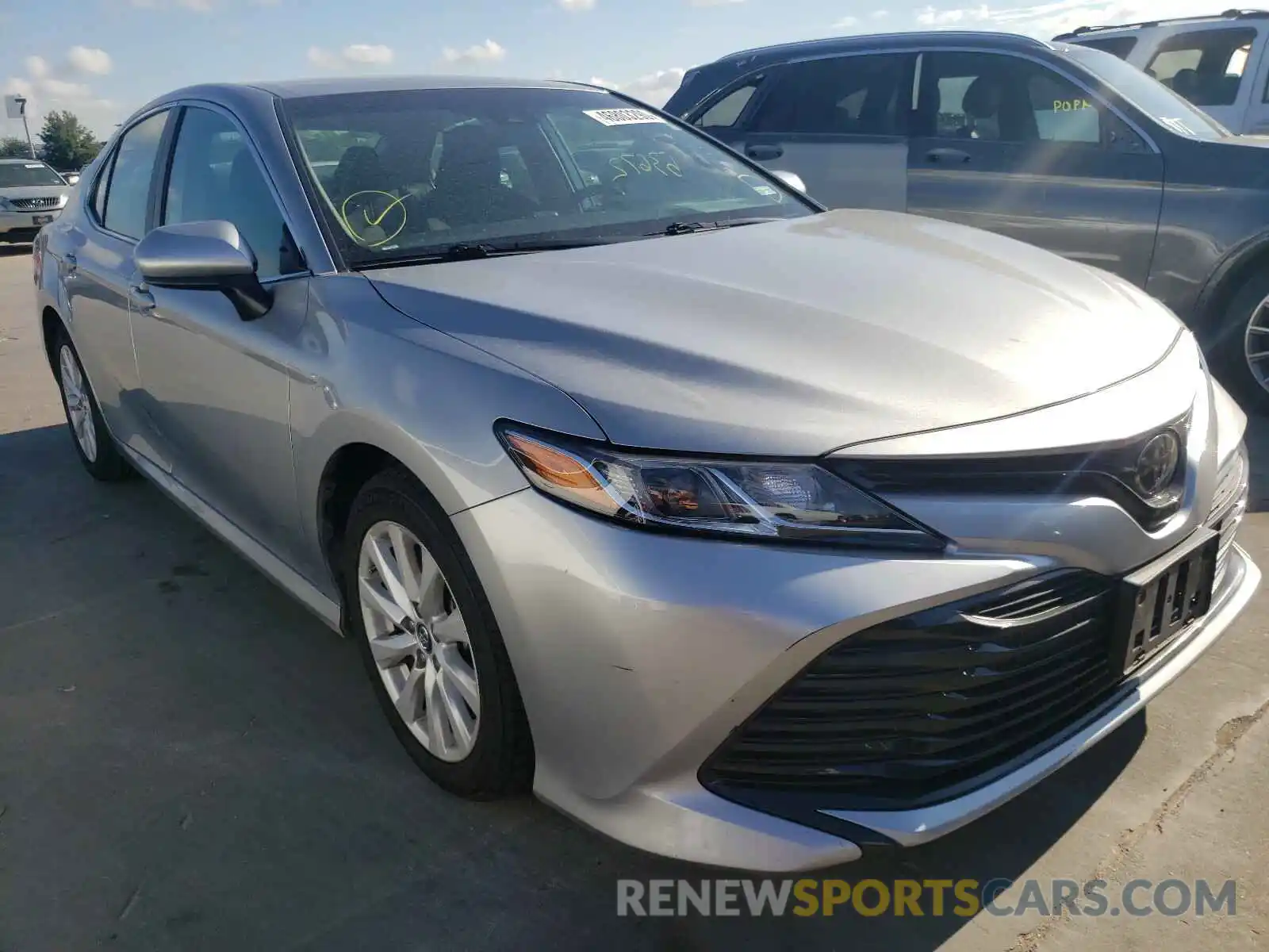 1 Photograph of a damaged car 4T1B11HK2KU689841 TOYOTA CAMRY 2019