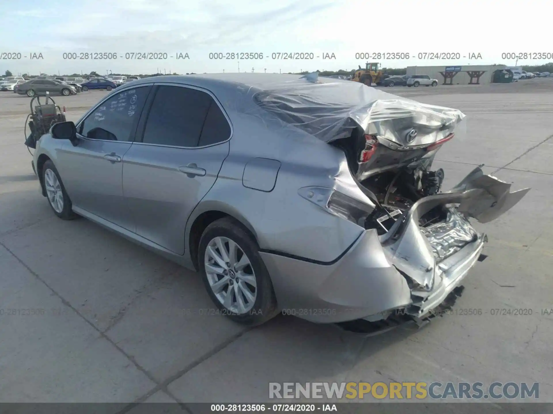 3 Photograph of a damaged car 4T1B11HK2KU690004 TOYOTA CAMRY 2019