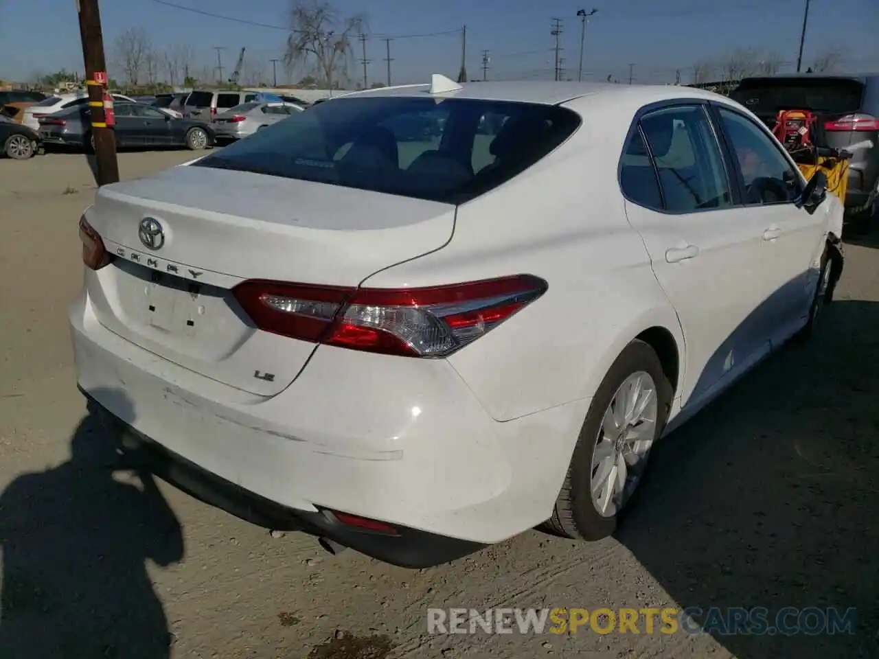 4 Photograph of a damaged car 4T1B11HK2KU691167 TOYOTA CAMRY 2019