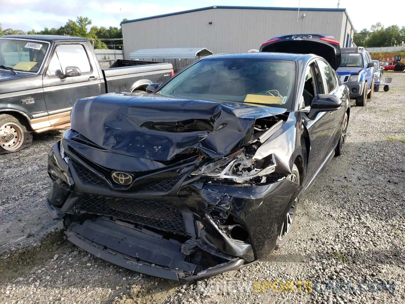 2 Photograph of a damaged car 4T1B11HK2KU691492 TOYOTA CAMRY 2019