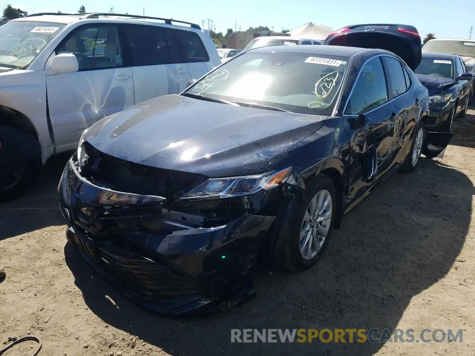 2 Photograph of a damaged car 4T1B11HK2KU697485 TOYOTA CAMRY 2019