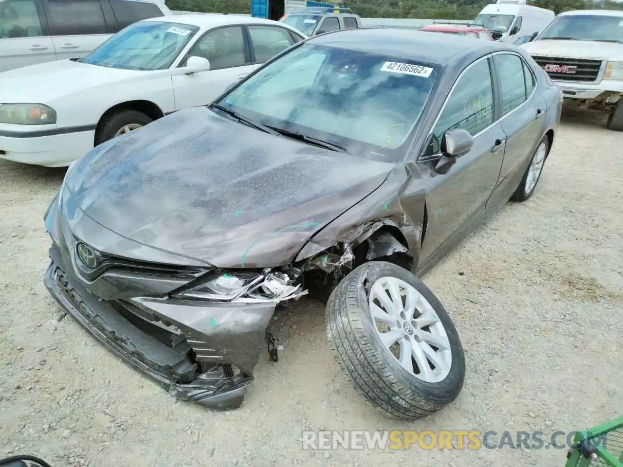 2 Photograph of a damaged car 4T1B11HK2KU697566 TOYOTA CAMRY 2019