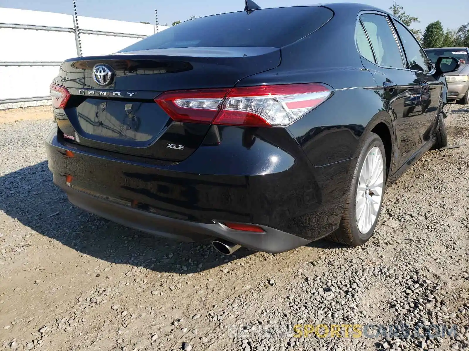 4 Photograph of a damaged car 4T1B11HK2KU697728 TOYOTA CAMRY 2019