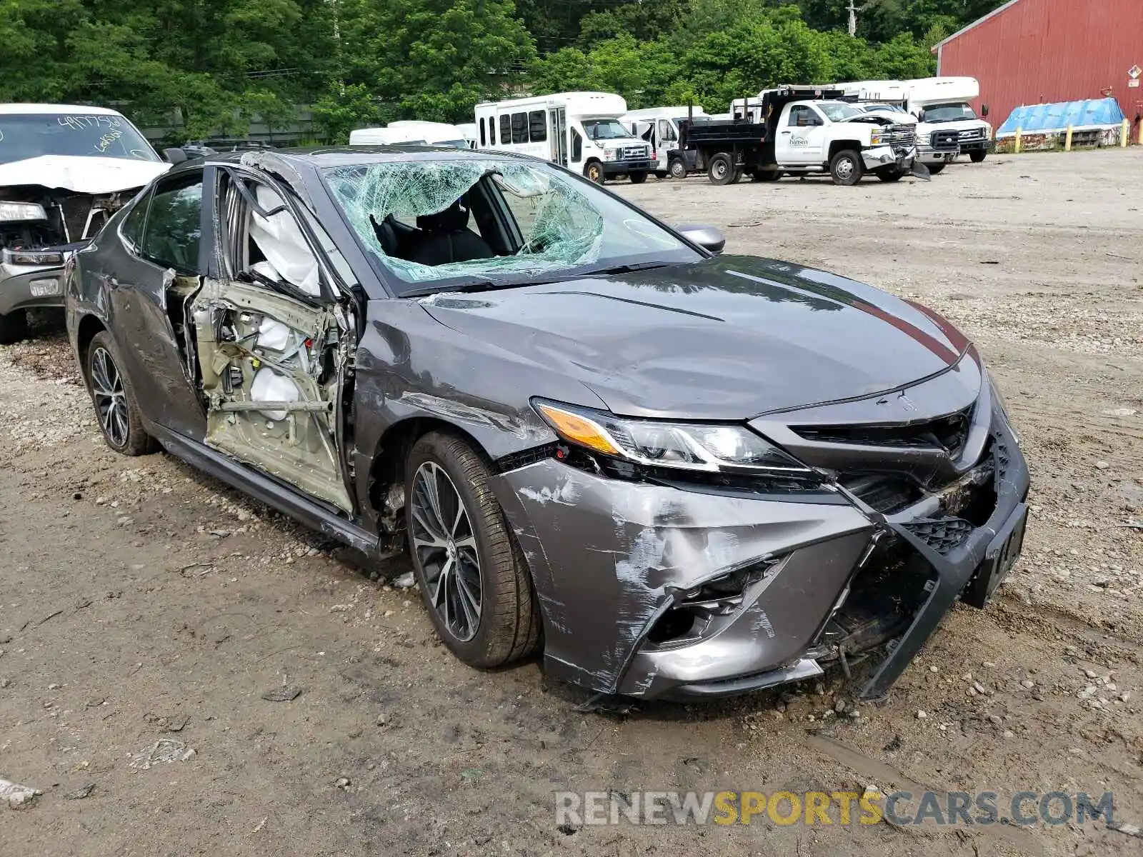 1 Photograph of a damaged car 4T1B11HK2KU697910 TOYOTA CAMRY 2019