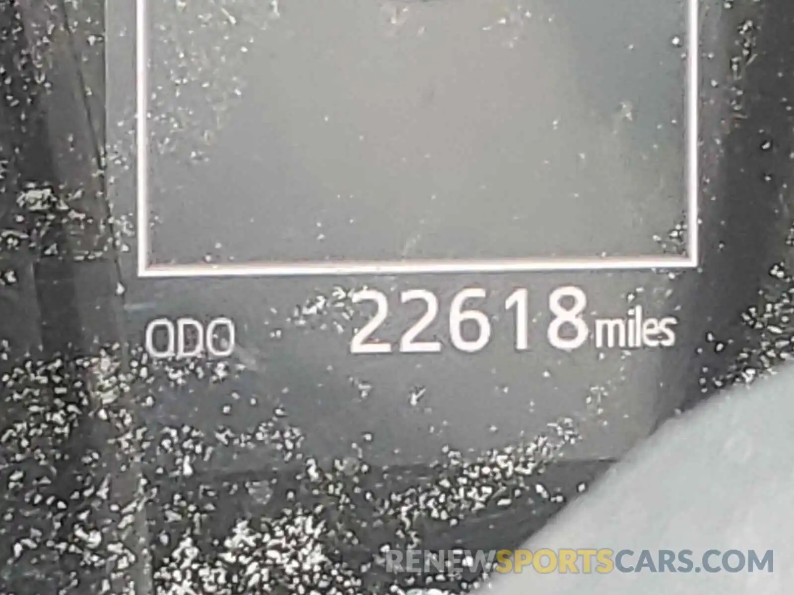 8 Photograph of a damaged car 4T1B11HK2KU697910 TOYOTA CAMRY 2019