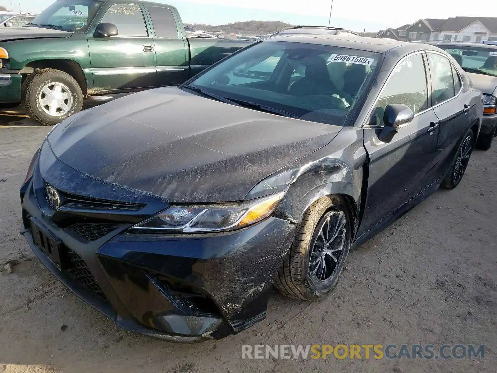 2 Photograph of a damaged car 4T1B11HK2KU699379 TOYOTA CAMRY 2019