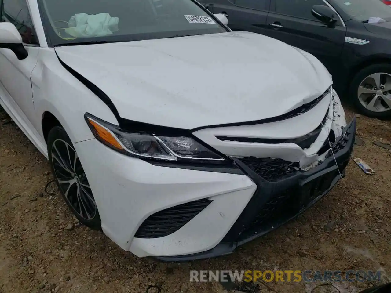 9 Photograph of a damaged car 4T1B11HK2KU701034 TOYOTA CAMRY 2019