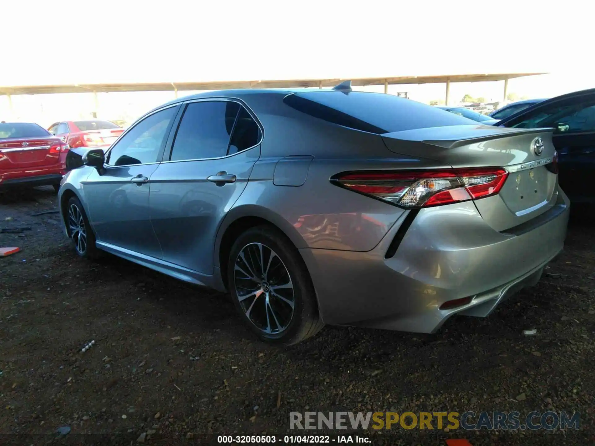 3 Photograph of a damaged car 4T1B11HK2KU701082 TOYOTA CAMRY 2019